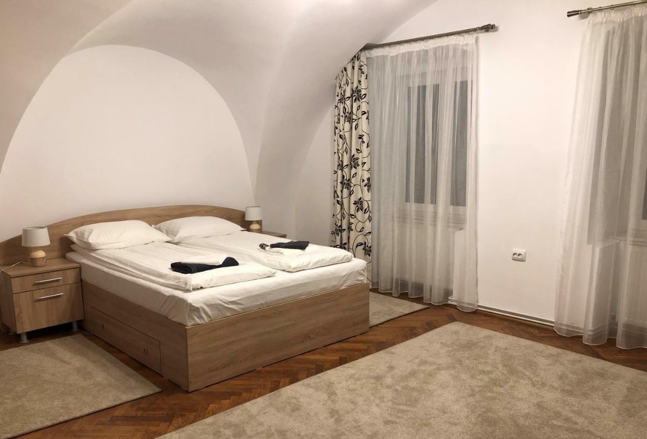 Apartamento Enjoy Sibiu Exterior foto