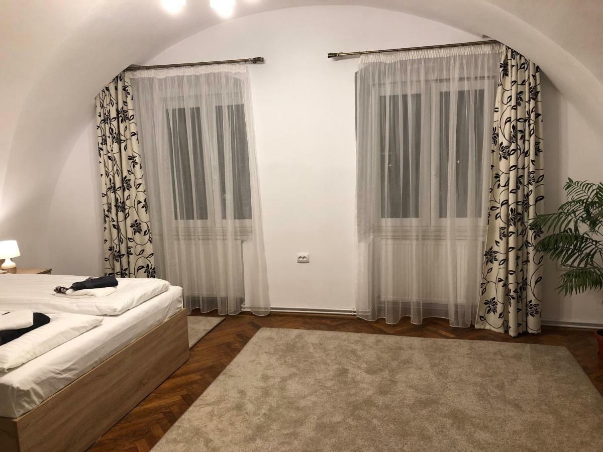 Apartamento Enjoy Sibiu Exterior foto